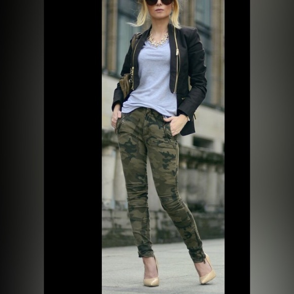 Camo Jeans, sz 27 - Picture 1 of 8